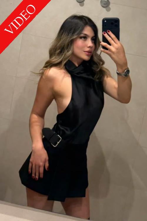 Ibiza tops - Escorts - JULIANA